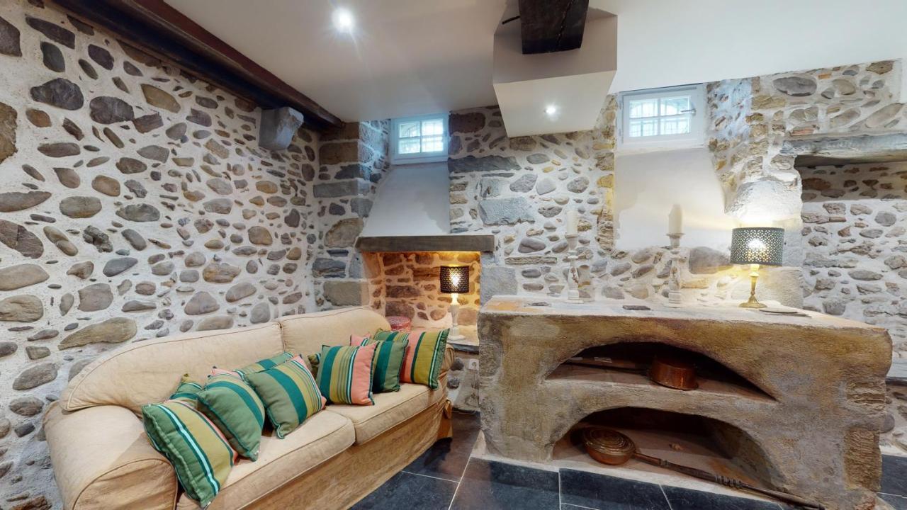 Chateau Porthos Tranquillite Des Pyrenees Lanne-en-Baretous Exterior photo